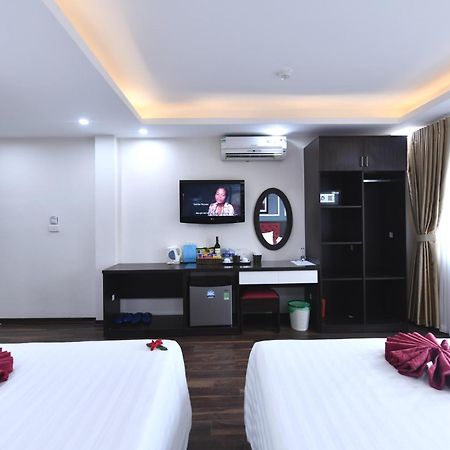 Hanoi Elpis Grand Hotel Quarto foto